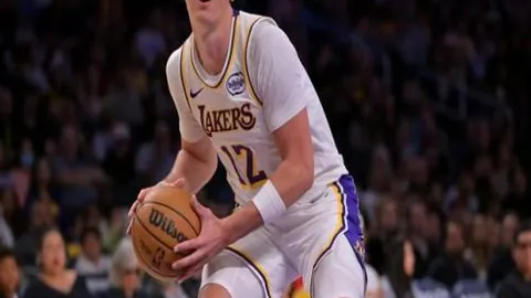 [NBA]东契奇首秀砍下14分，轻松战胜爵士